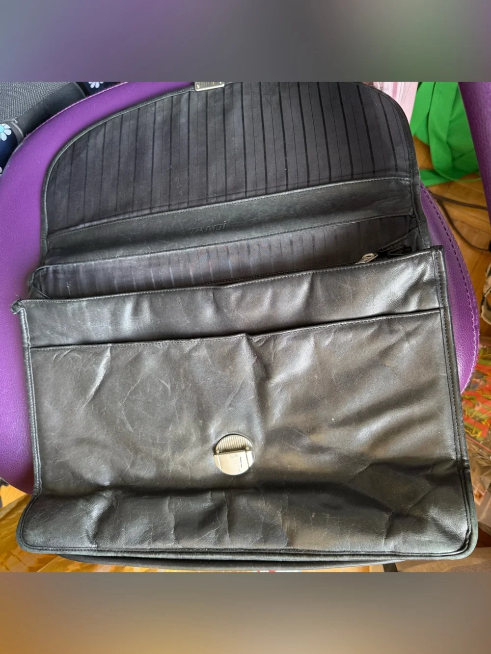 Black Leather Men's Briefcase with Top Handle and Metal Clasp